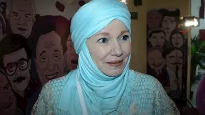 الفنانة مشيرة إسماعيل