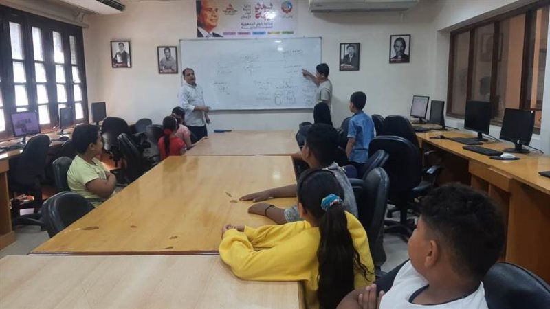 جانب من الدورات التدريبية