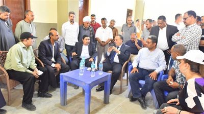 خلال لقاء جماهيري بمركز الغنايم.. محافظ أسيوط يطلق حزمة قرارات لتحسين مستوى لخدمات وتحقيق التنمية