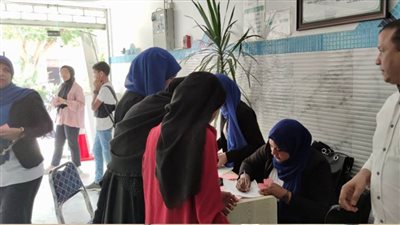 وحدة السكان بالأقصر تشارك في قافلة طبية بقرية الطارف 