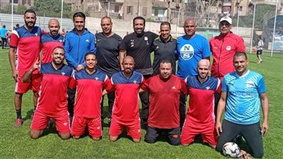 صعود فريق نقابة البترول كرة القدم للرواد 