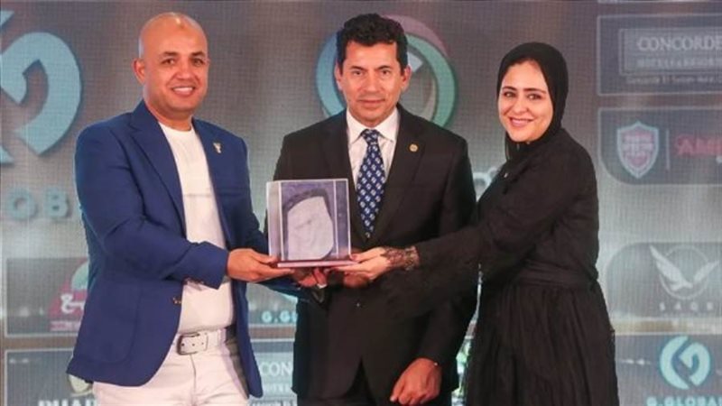 جانب من التكريم