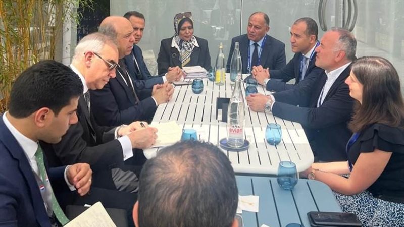 وزير الطيران المدني