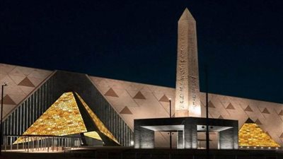 عاجل.. وزارة السياحة والآثار تنفي تحديد موعد افتتاح المتحف المصري الكبير