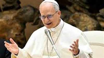 بابا الفاتيكان يدعو إلى تغليب الدبلوماسية على الأسلحة بالشرق الأوسط
