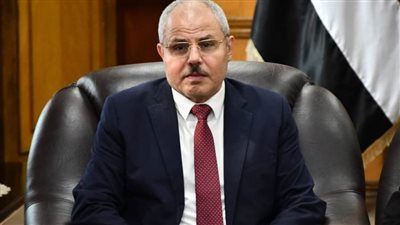 انعقاد مجلس الدراسات العليا بجامعة قناة السويس لبحث ضوابط استخدام برامج الذكاء الاصطناعي في الرسائل العلمية