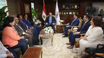 تجربة بني سويف في الإدارة المحلية الاستراتيجية يطالعها وفد يمني