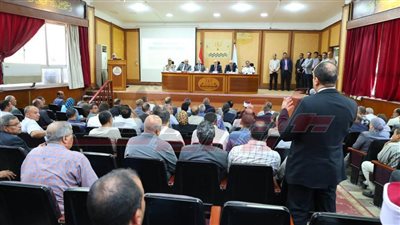 تسهيل إجراءات التقنين تيسيرًا على مواطني كفر الشيخ