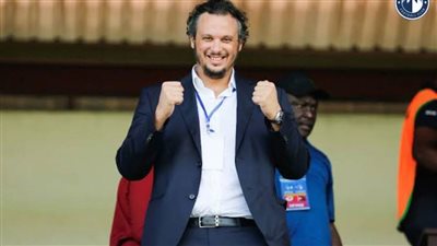 بيراميدز يستعد لإنتركونتيننتال.. ممدوح عيد يطير إلى الإمارات لترتيب الموسم الجديد