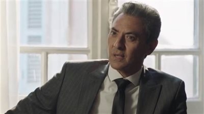 فتحي عبد الوهاب يبدأ تصوير فيلم 