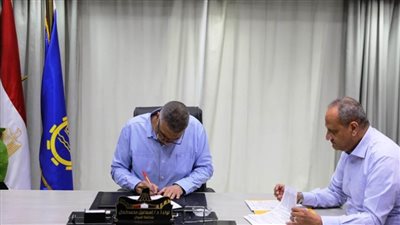 محافظ أسوان يعتمد قواعد تنسيق قبول الطلاب بمدارس المرحلة الثانوية العامة والخدمات والفني