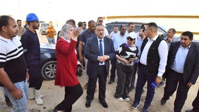 محافظ أسيوط يتفقد محطة معالجة 