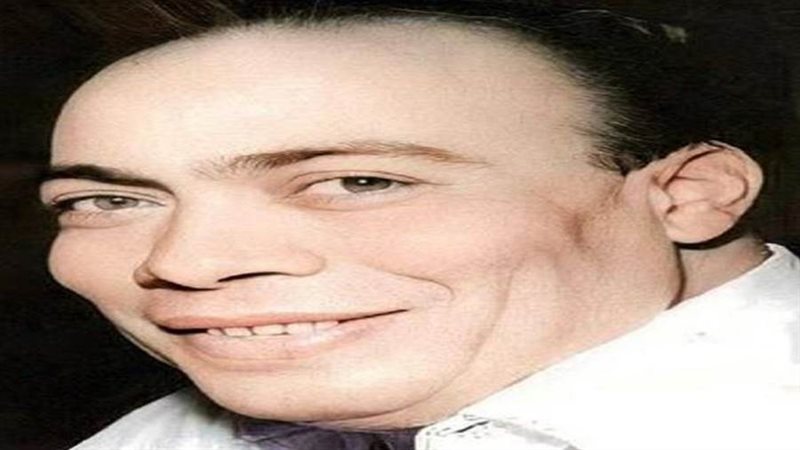 وفاة الشاعر مأمون