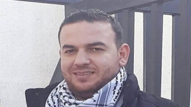 الناشط والصحفي ياسر