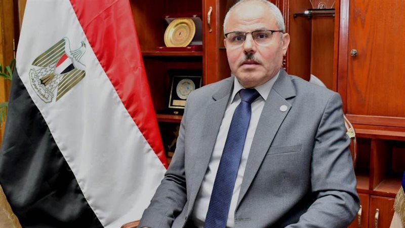 الدكتور ناصر مندور