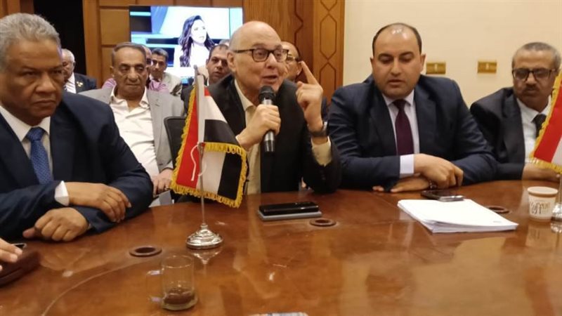 جانب من الندوة