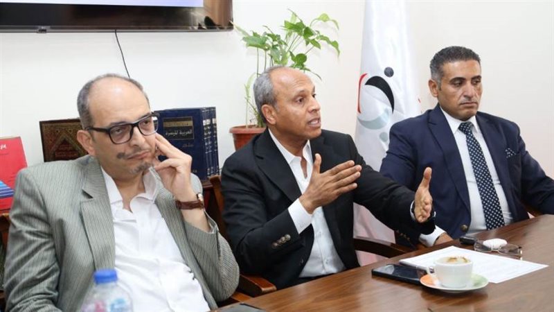 جانب من الندوة