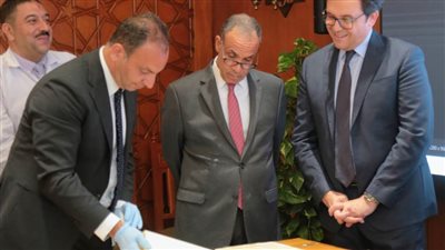 وزير الخارجية يستقبل وزير الثقافة لبحث التعاون في حفظ وترميم وثائق ومخطوطات تاريخية