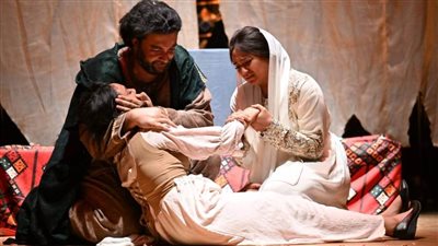 بمسرح كامل العدد.. فرقة القاهرة تقدم «آخر رايات الأندلس» 