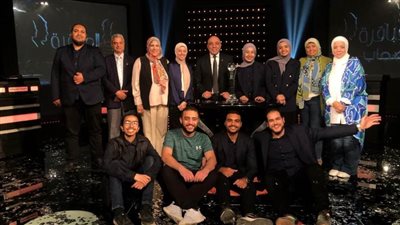 محافظ الإسكندرية يهنئ أبطال مراكز الشباب بعد تتويجهم بلقب 