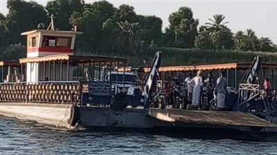 محافظ أسوان يوجه إلى تشغيل إحدى العبارات النيلية لخدمة حركة المواطنين 