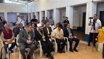 وزير الأوقاف يزور المسجد الأزرق في الفلبين 