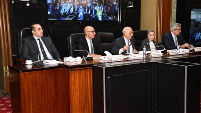 عبد اللطيف: مشروع البكالوريا الجديد لا يمس بمجانيه التعليم