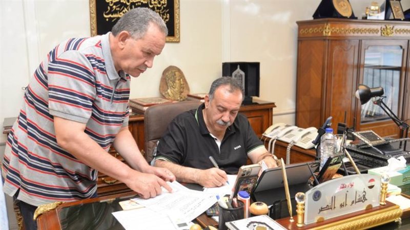 محافظ أسيوط يعتمد