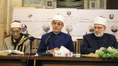 مفتي الجمهورية: الأزهر هبة إلهية ومنارة حضارية ترسّخ الوسطية