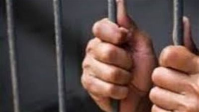 المشدد 10 سنوات للمتهمين بالاتجار في المواد المخدرة بشبرا الخيمة