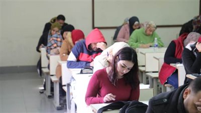 30 ألف طالب وطالبة يشاركون في امتحانات التعليم المدمج بجامعة القاهرة
