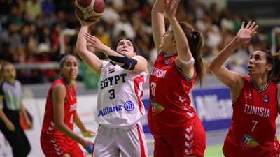 مصر تفوز على تونس وتتوج بالبطولة العربية للسيدات لكرة السلة 