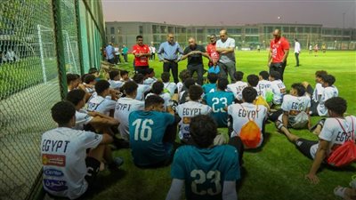 الخطيب يؤازر منتخب مصر تحت 17 سنة قبل انطلاق كأس العالم