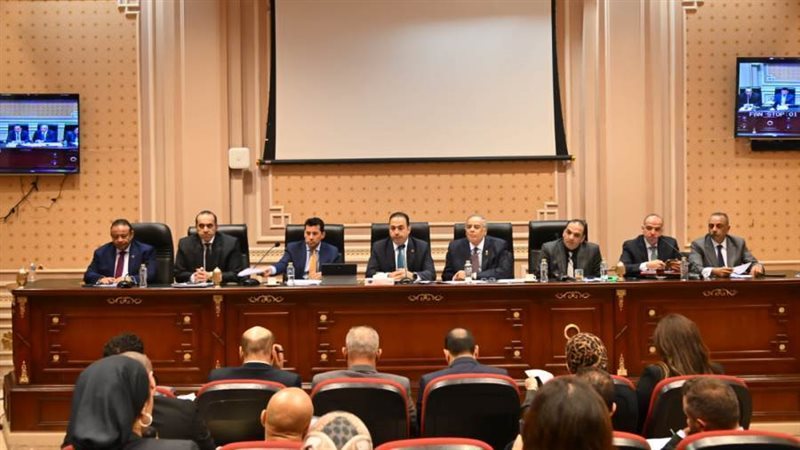 اجتماع لجنة الشباب