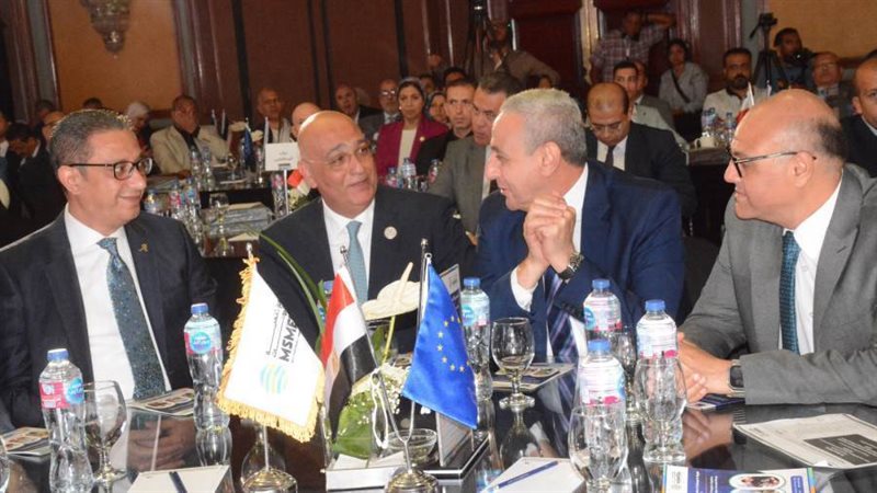 محافظ الغربية خلال