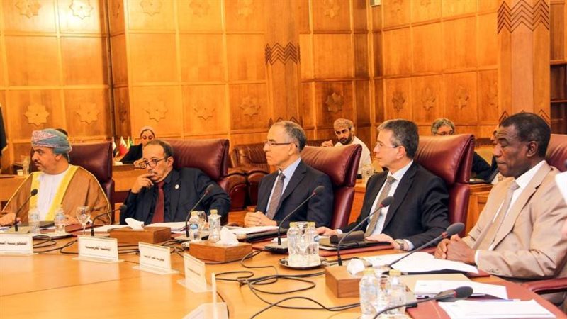 خلال الاجتماع