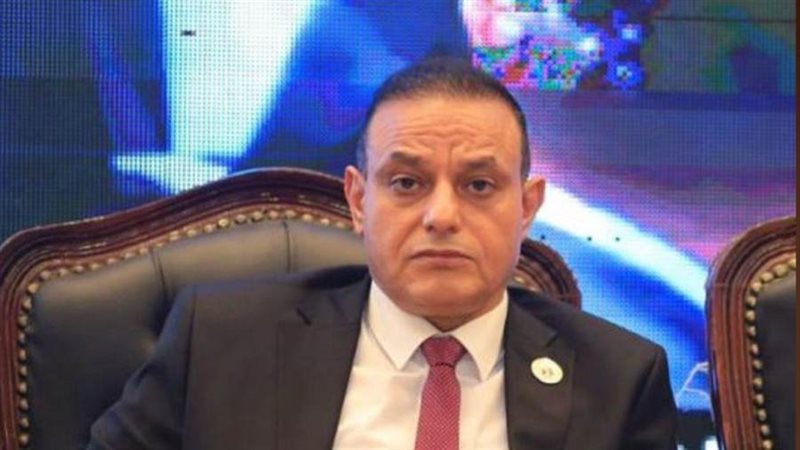 الدكتور مختار همام