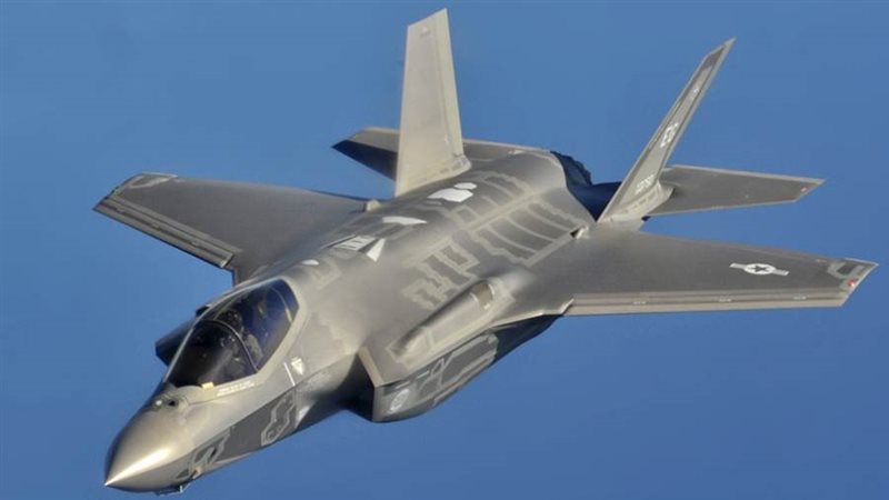 مقاتلة شبح من طراز