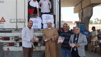 توزيع 2 طن لحوم من صكوك الأوقاف على الفئات الأولى بالرعاية ببني سويف