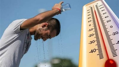 عاجل| الطقس غدًا .. شديد الحرارة رطب وشبورة وسحب منخفضة