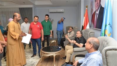 محافظ أسيوط يتدخل لحل مشكلات سكان عرب الكلابات 