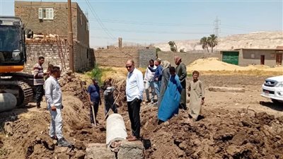 محافظ أسيوط: تنفيذ مشروع تطوير طريقى  بتكلفة 60 مليون جنيه ضمن خطة تطوير البنية التحتية