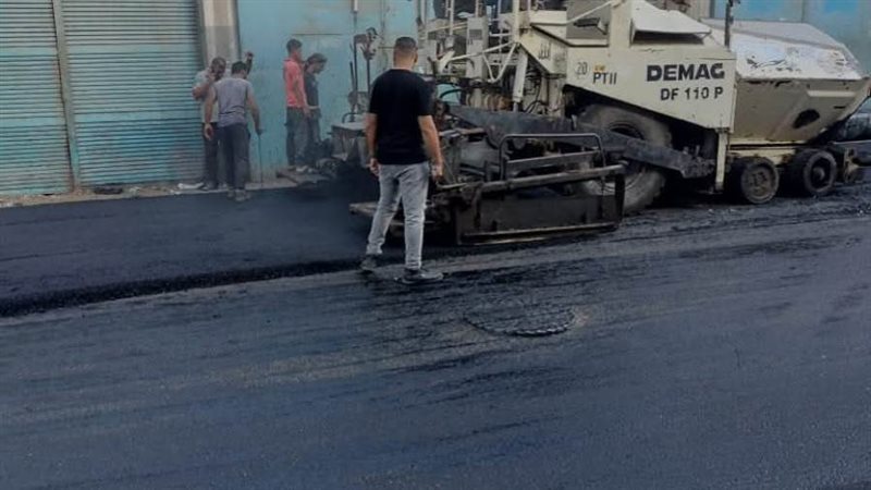 جانب من اعمال الرصف