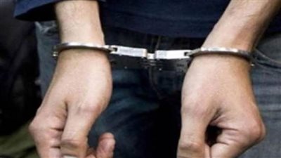 ضبط شخص لإدارته كيان تعليمي 