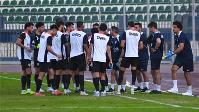 12 لاعبًا خارج حسابات الزمالك.. رحيل جماعي يقترب