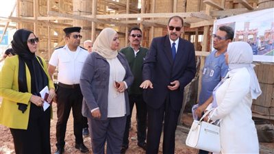 محافظ سوهاج يتفقد أعمال تطوير وتحديث بوابة المدخل الغربي لسوهاج