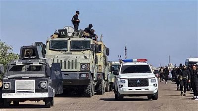 الجيش السوري يبدأ الانسحاب من السويداء.. وحديث عن اتفاق وشيك