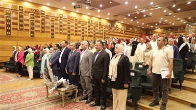 محافظ المنيا: المدارس الحقلية تدعم الفلاح وتمكنه من تحسين إنتاجيته وزيادة دخله