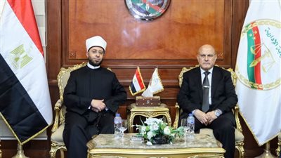 رئيس النيابة الإدارية يستقبل وزير الأوقاف 