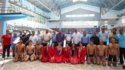 الخطيب يفتتح حمام سباحة «التربية والتعليم الأولمبي»